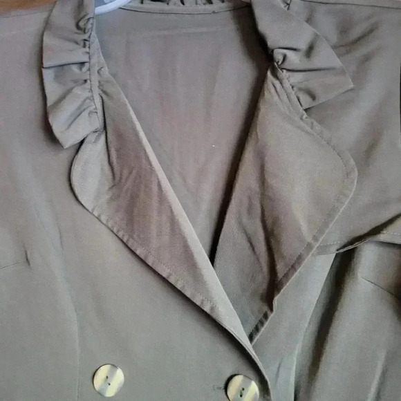 Classic Green/Kakhi Double Breasted Dress with self belt med wt fabric - Picture 4 of 10